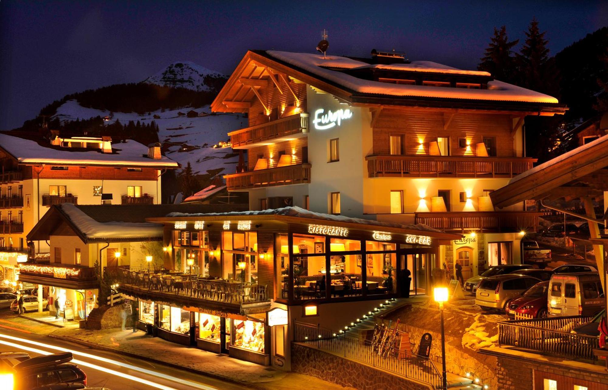 Hotel Europa Dolomites เซลวาดีวัลการ์เดนา ภายนอก รูปภาพ